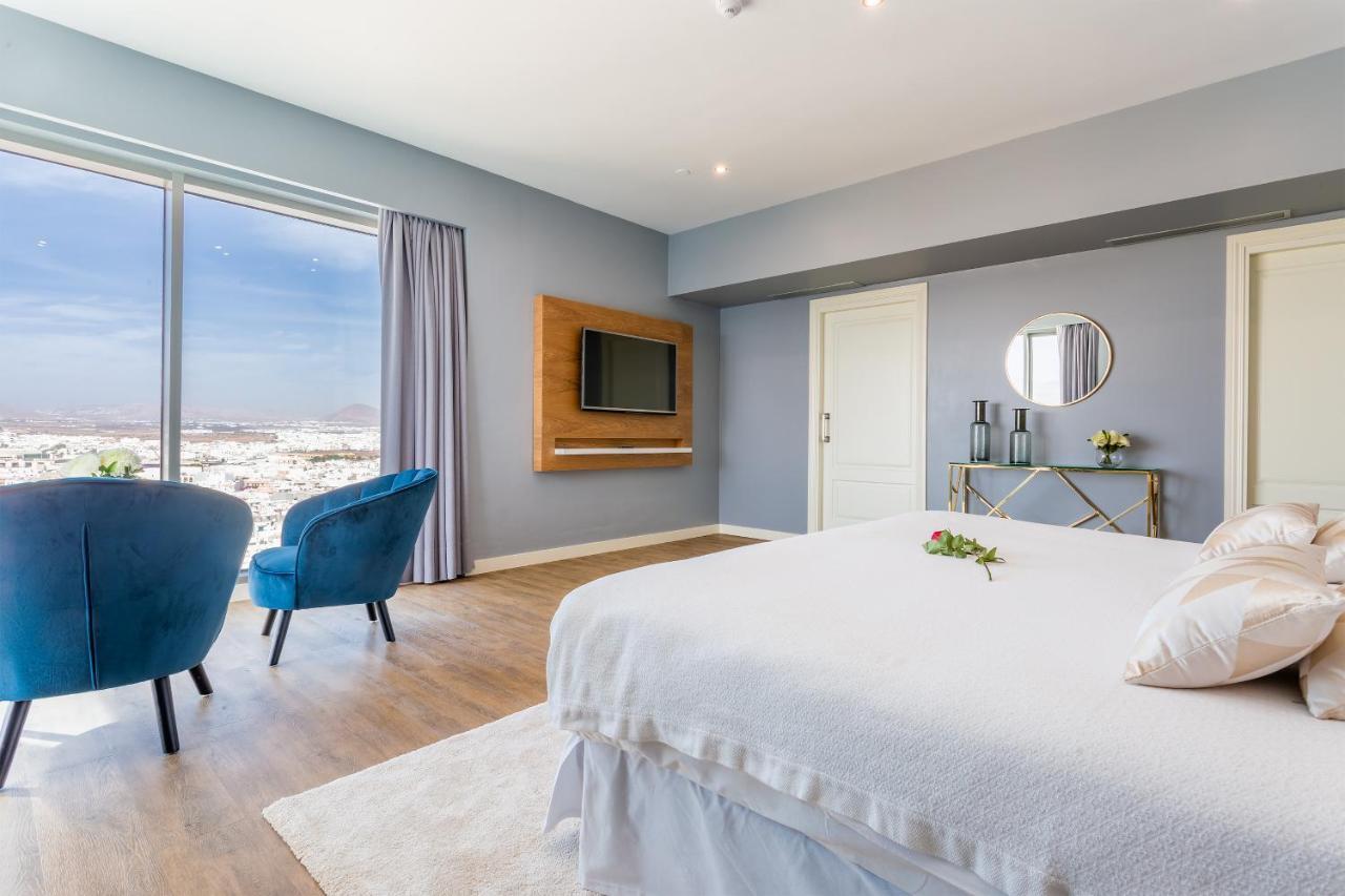 Arrecife Gran Hotel & Spa Екстер'єр фото A bedroom at the hotel